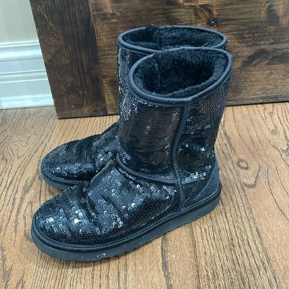 UGG SEQUIN SPARKLE Classic Boots BLACK‎ 7